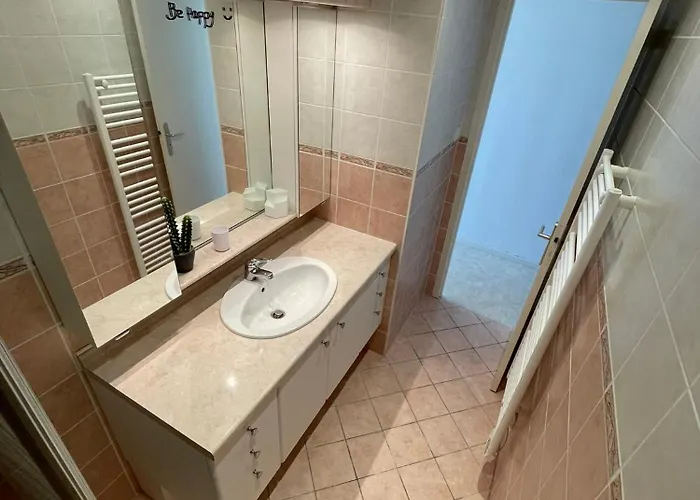 Appartamento Vue T2 De 51m2 Avec 1 *